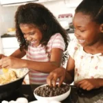 Baking with Kids: Fun Winter Cookie Projects for the Whole Family