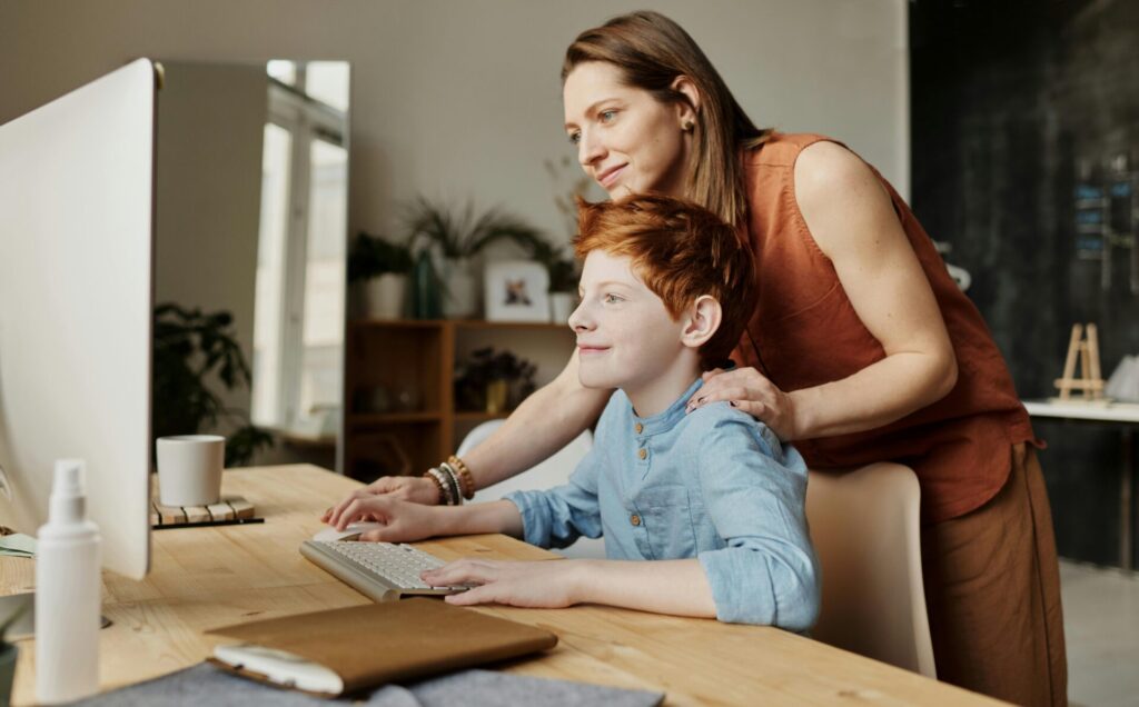 Mobile-First Shopping: Why Gen Z Prefers Phones Over Desktops