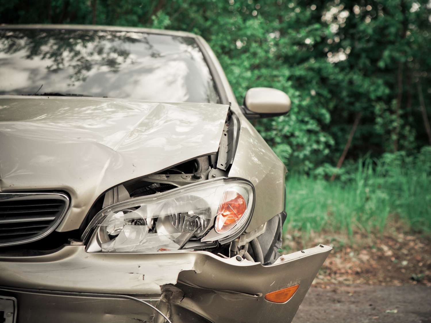 Why Choosing a Local Collision Center Arlington TX Helps You Save Time and Money